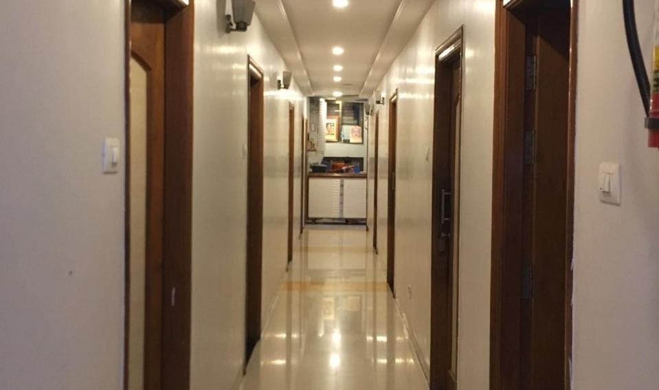 Hotel Sairaj Palace Shirpur Εξωτερικό φωτογραφία